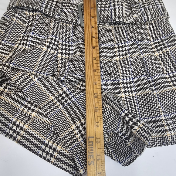 Zara Black and Cream Plaid High Waist Shorts - Picture 11 of 14